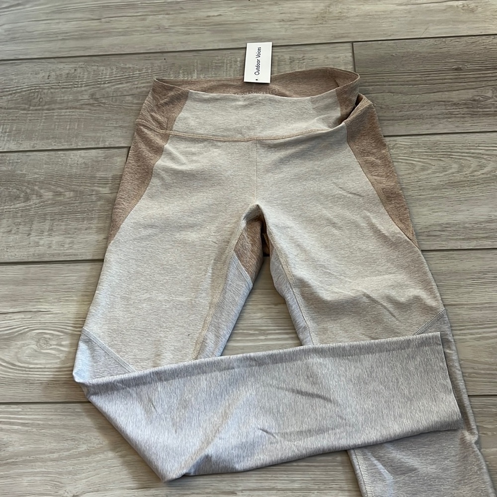 NWT Outdoor voices leggings